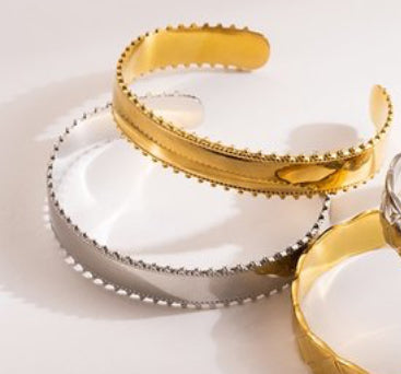 Gear rimmed Cuff Bracelet - Silver or Gold
