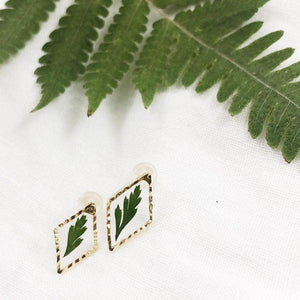 Imogen - Dainty Gold Stud Earrings With Preserved Ferns